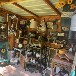 Meet your Posher, Wayne